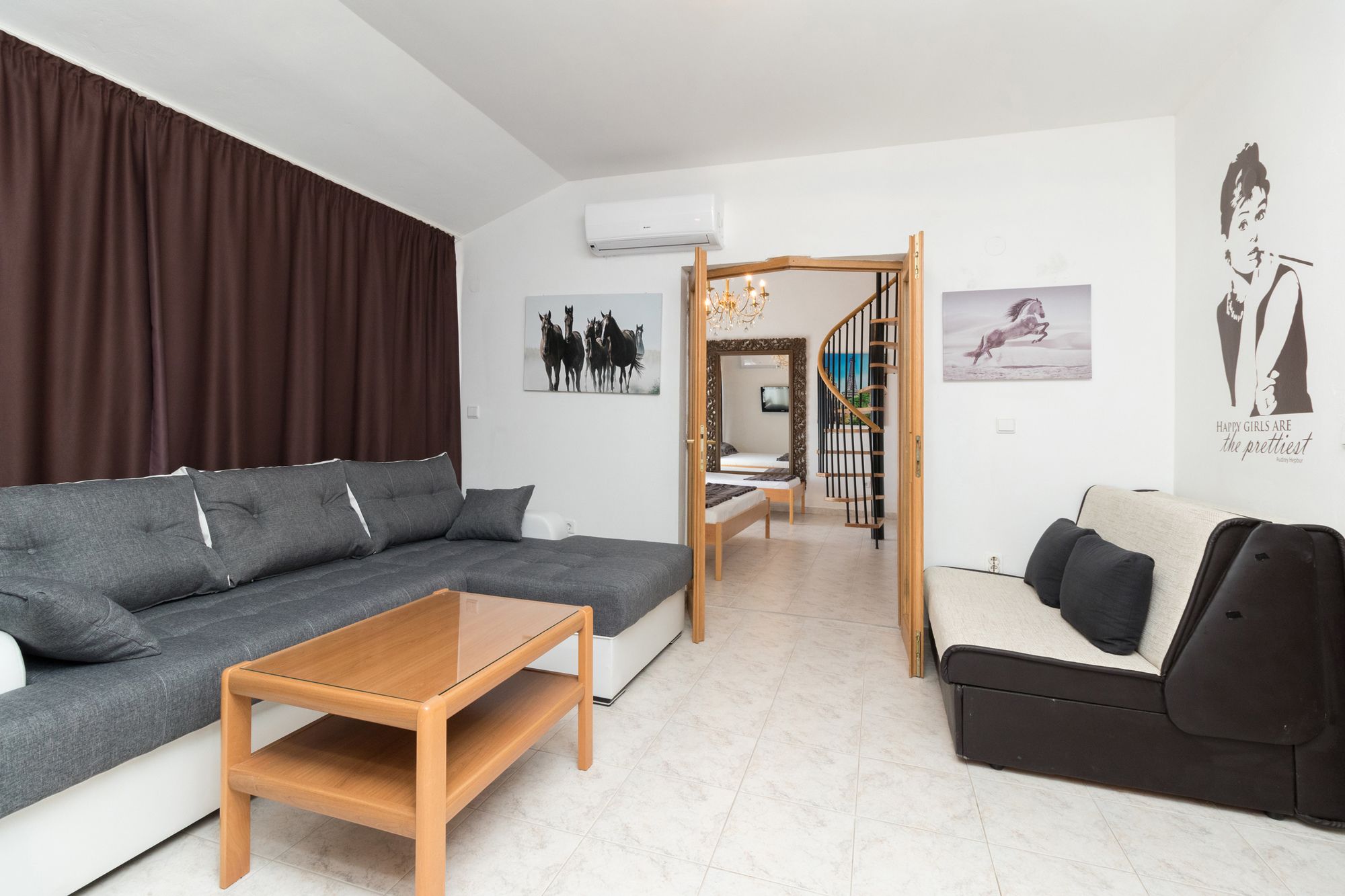 Фото Apartments and Room Thea