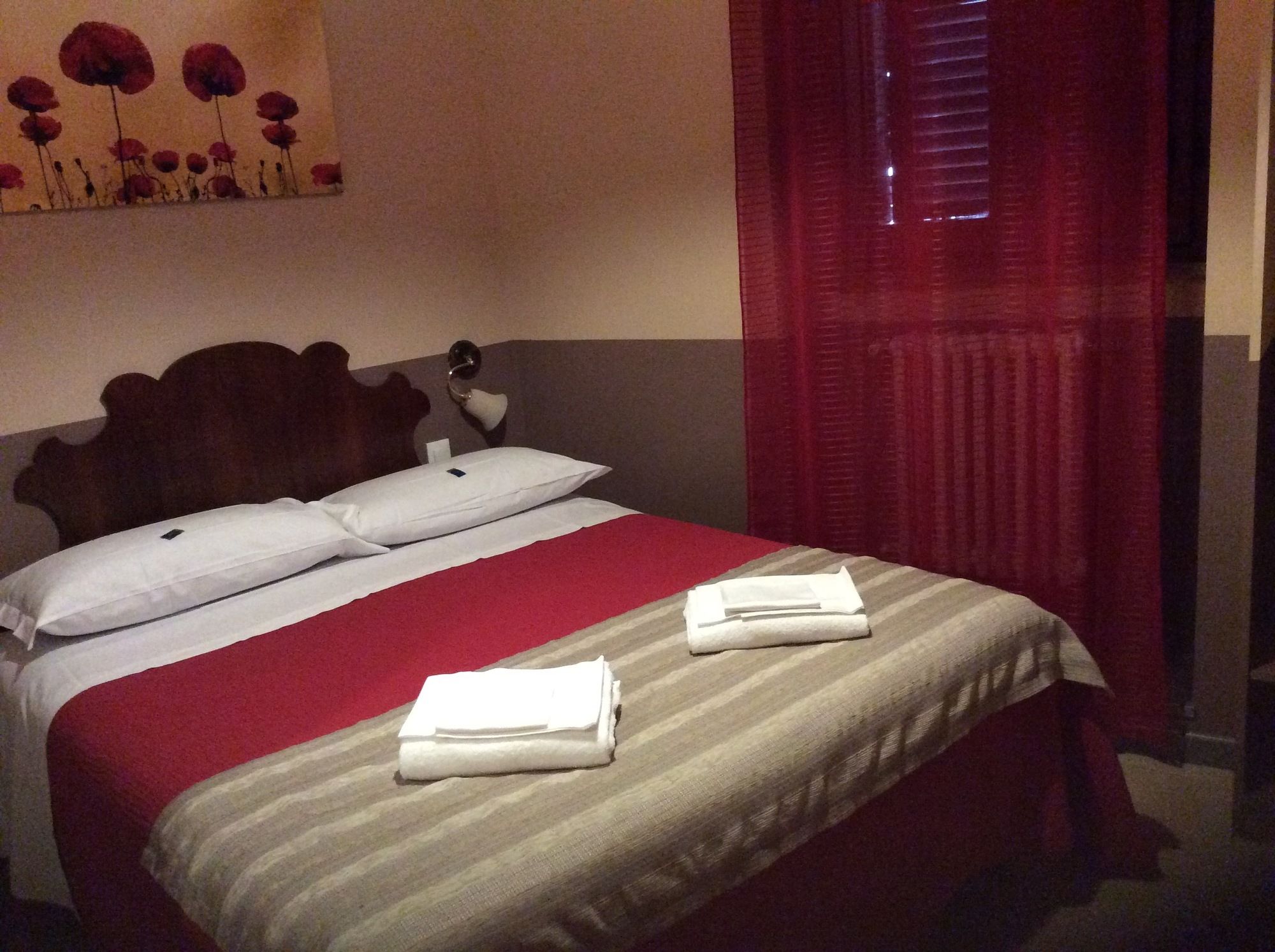 Фото Hotel Properzio