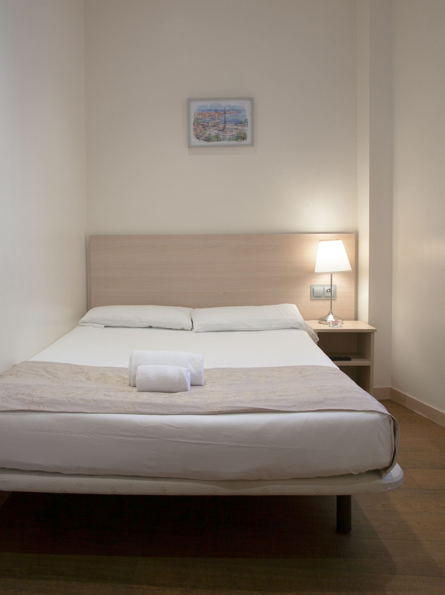 Фото Hostal Excellence