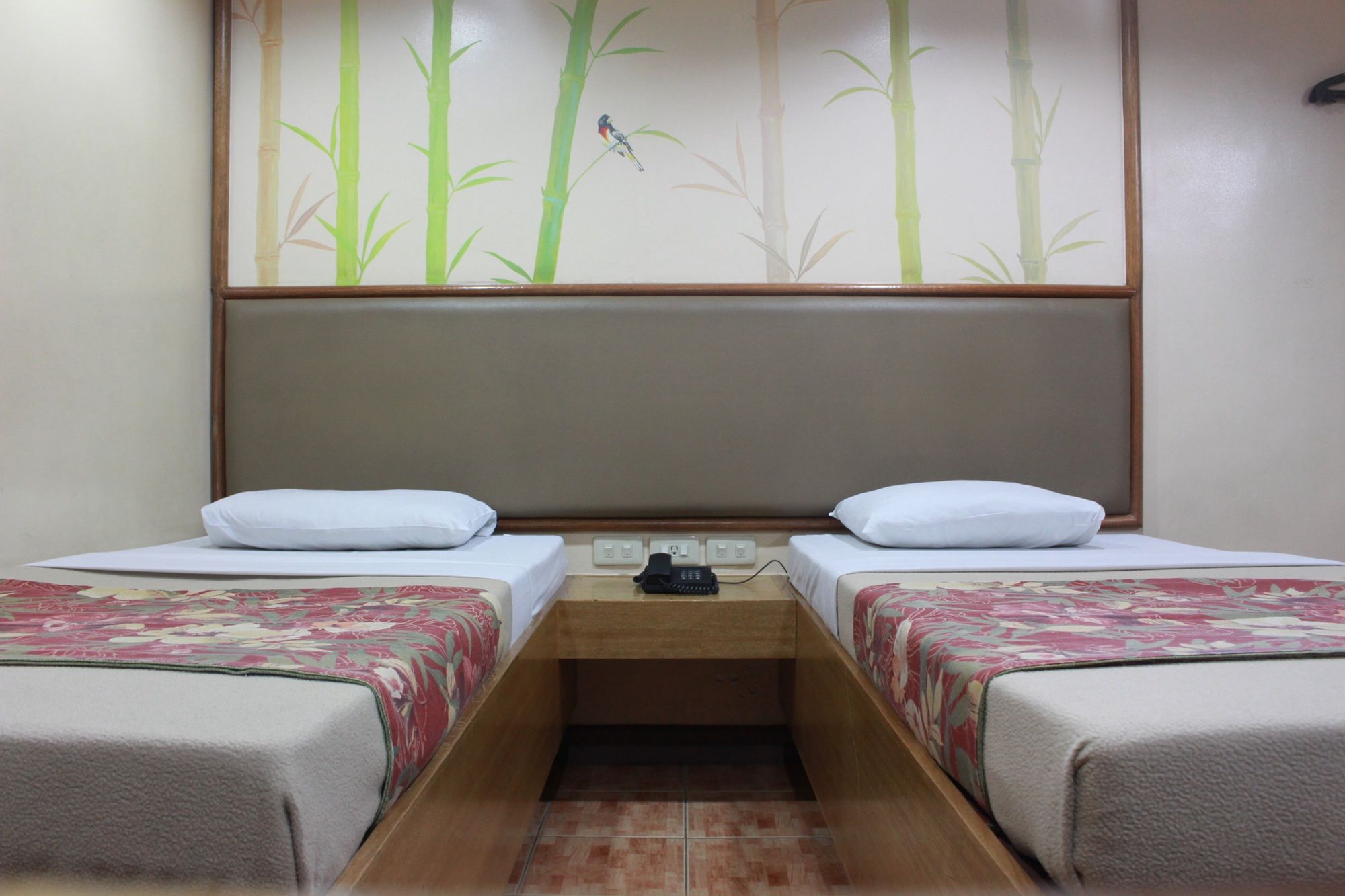 Фото Pinoy Pamilya Hotel