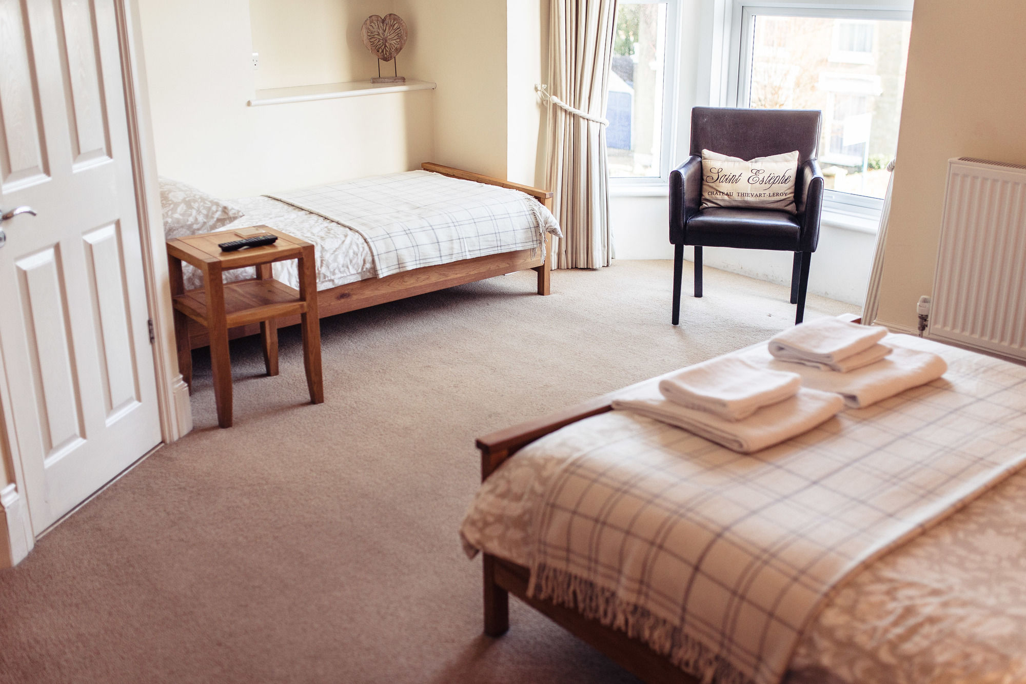 Фото The Caledon