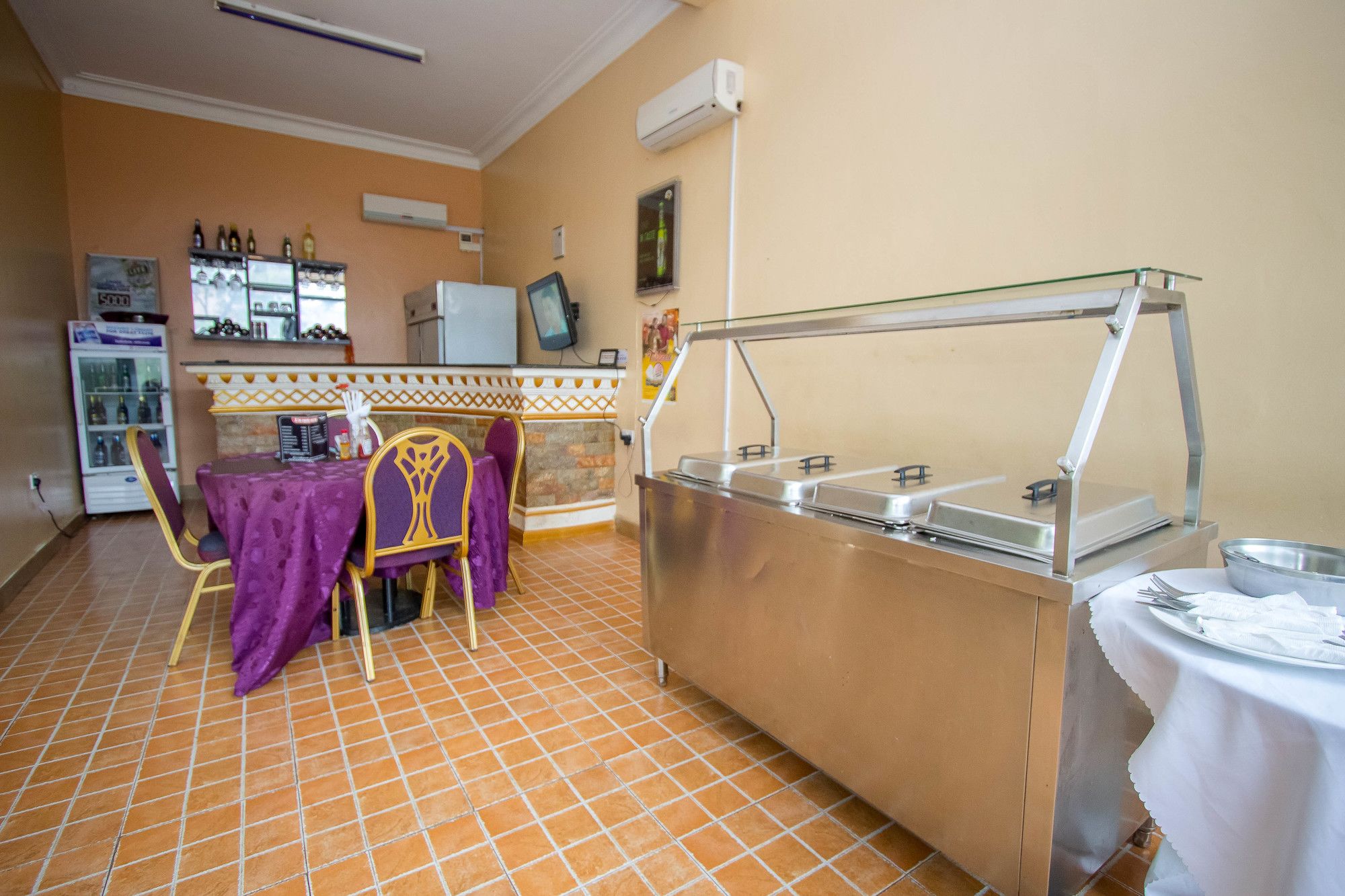 Фото Eight Winx Hotel