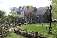 Фото The Cornell Inn, Lenox