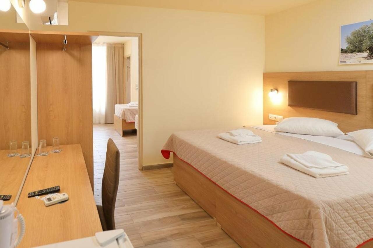 Фото SunBay Hotel