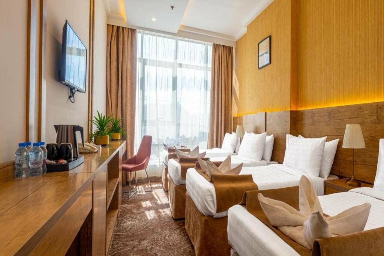 Фото Emaar Legend