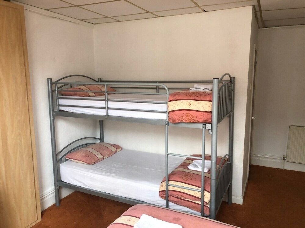 Фото The Albany Hotel