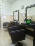 Ака (Kosygina Avenue, 26) ، مصففو الشعر