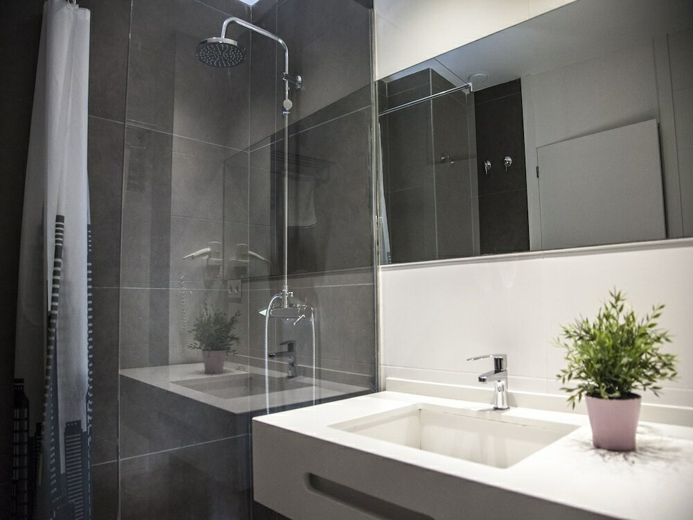 Фото Flats Friends Soho Suites