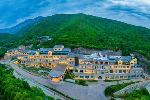 Гостиница Novotel Linfen Mount Yun в Линьфэне