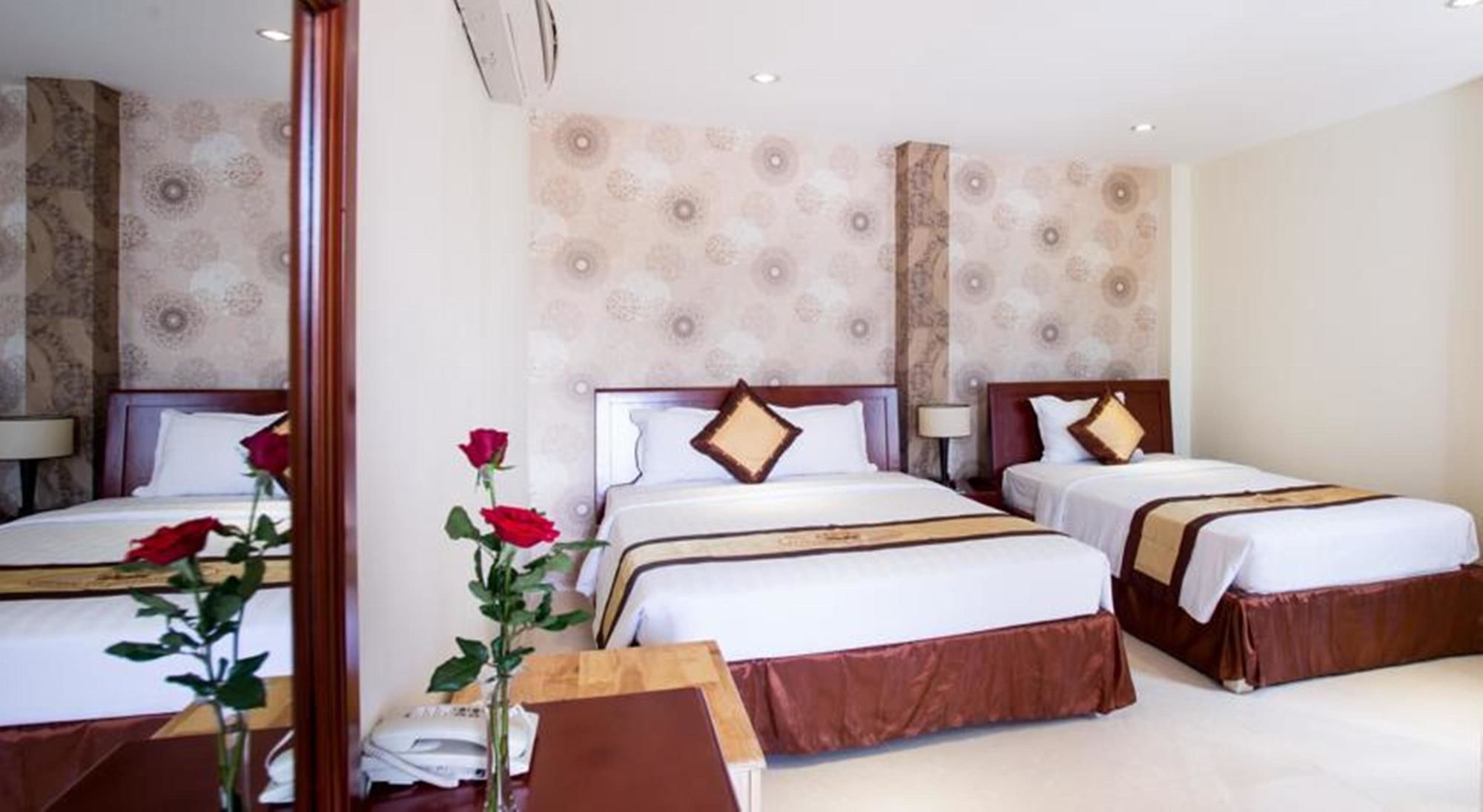 Фото Saigon Night Hotel