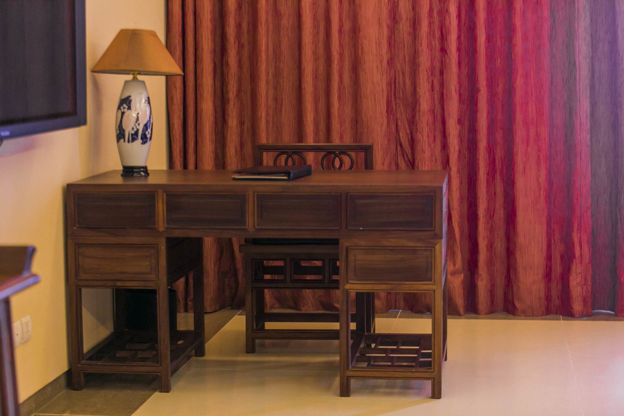 Фото Lagos Oriental Hotel