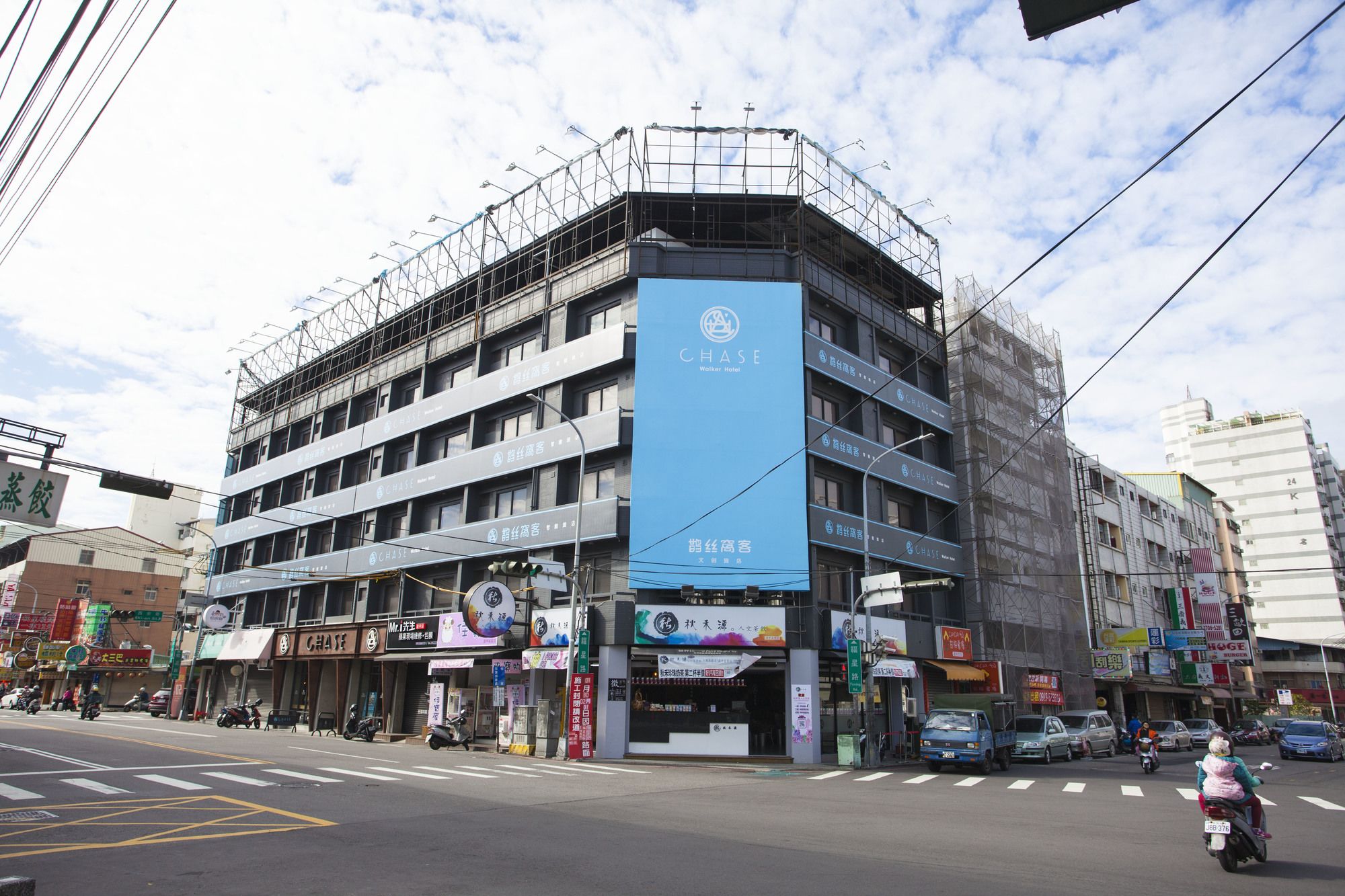 Фото Chase Walker Hotel