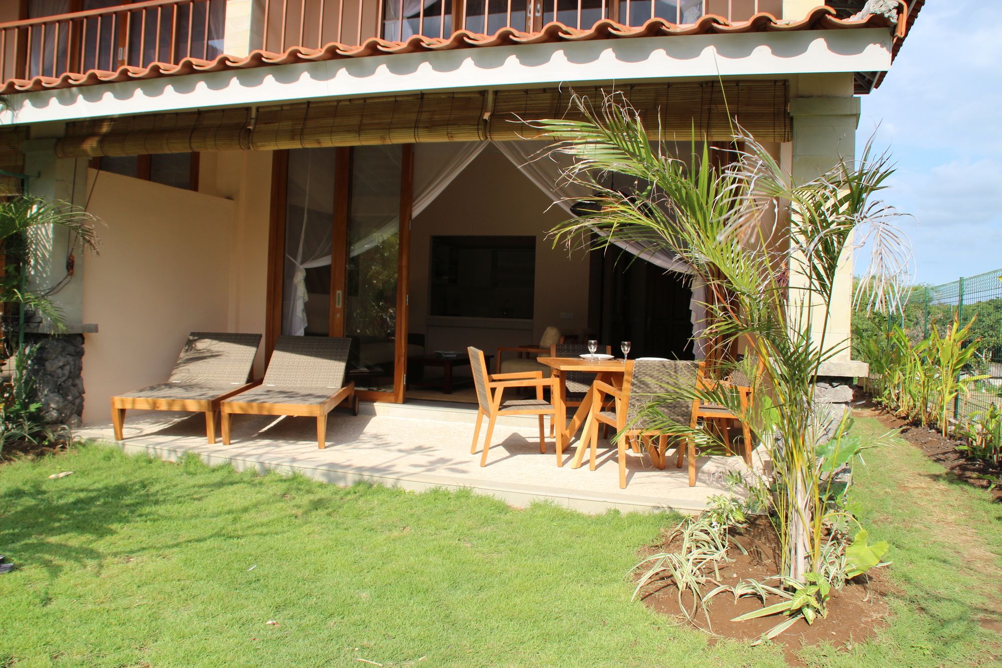 Фото Canggu Suites