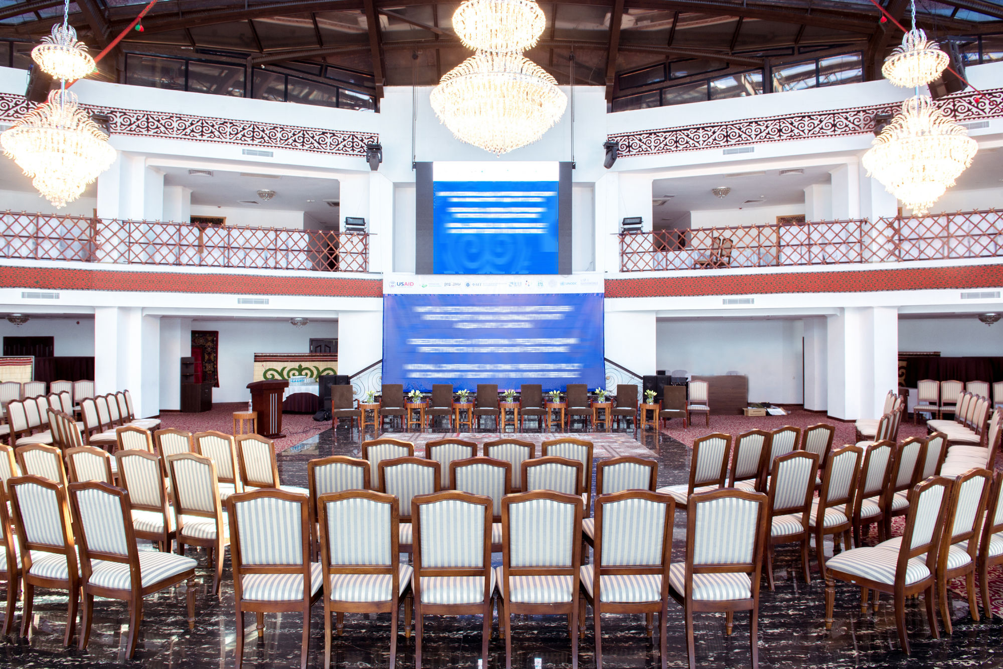 Фото Damas International Hotel