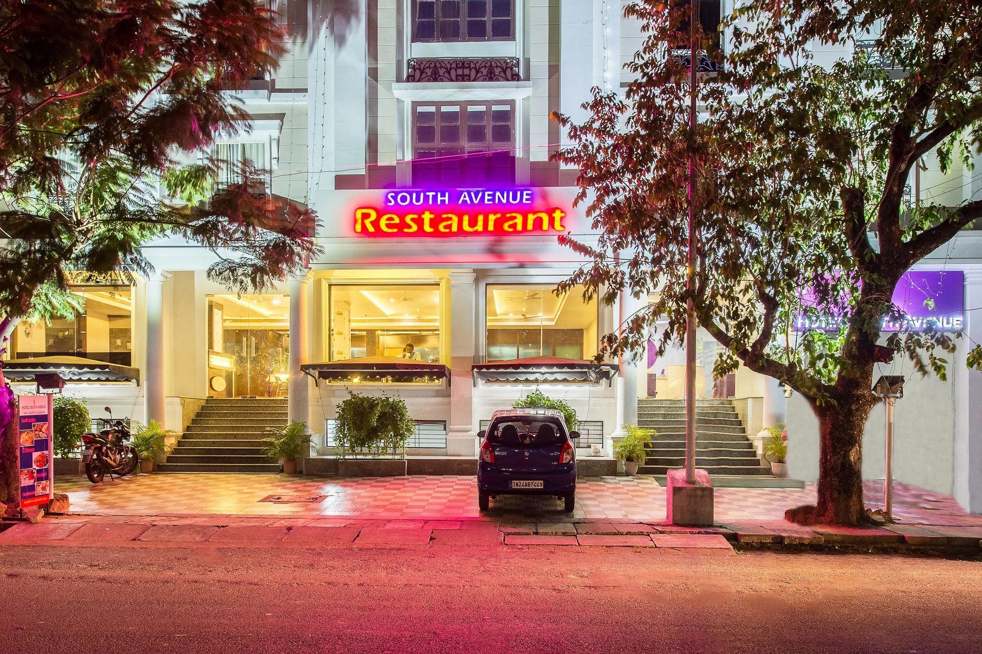 Фото отеля 1