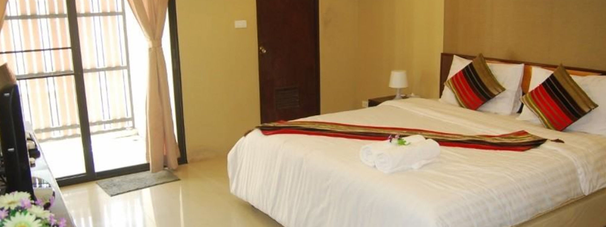 Фото Grannylla Residence Charoenkrung