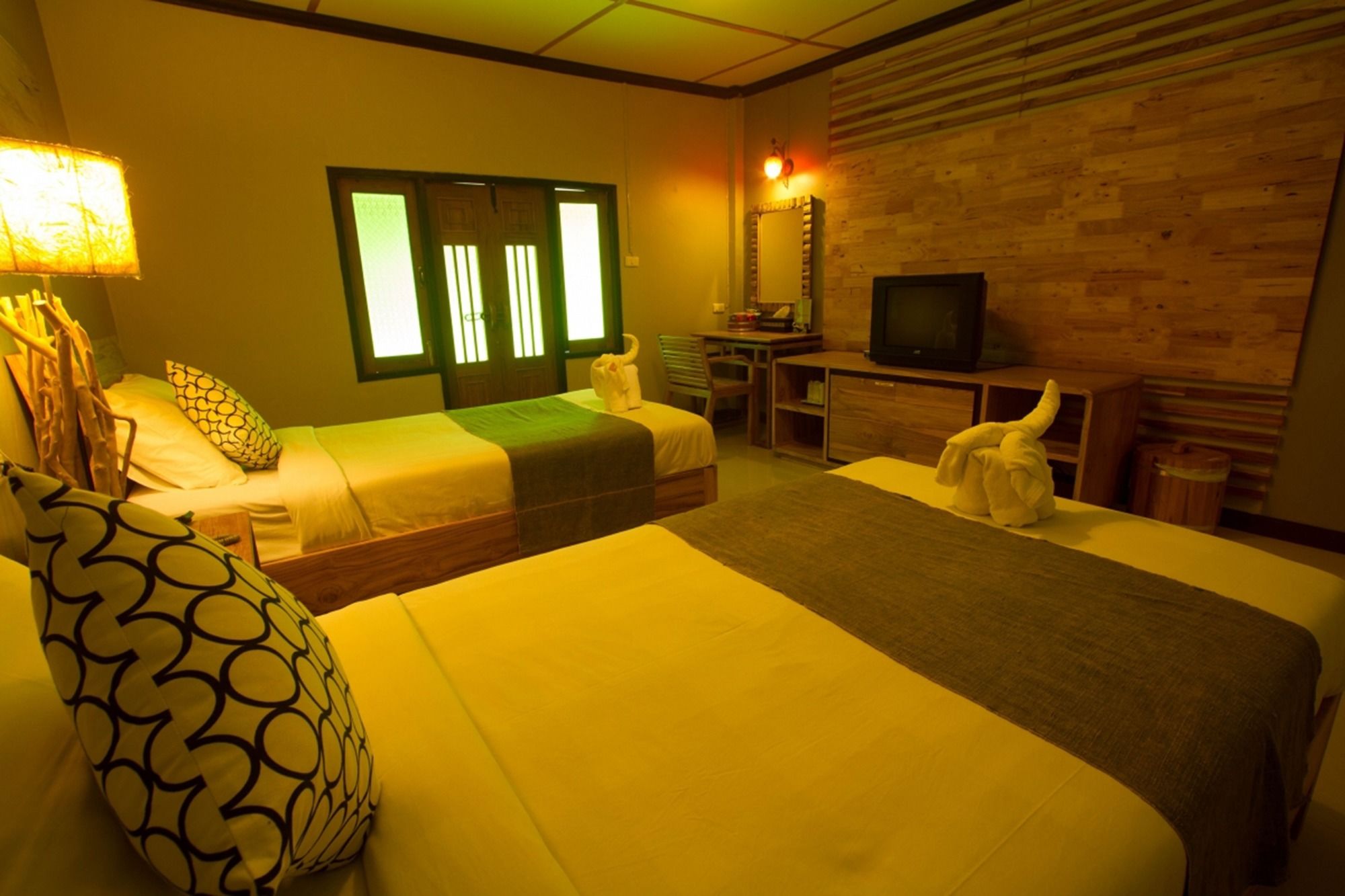 Фото Baanplaidoi Resort