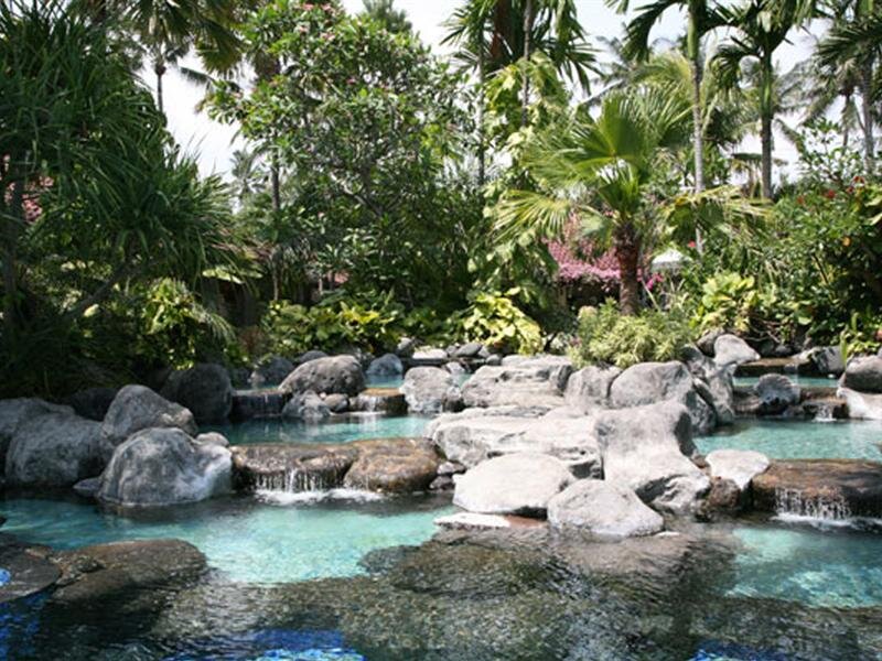 Фото Parigata Villas Resort