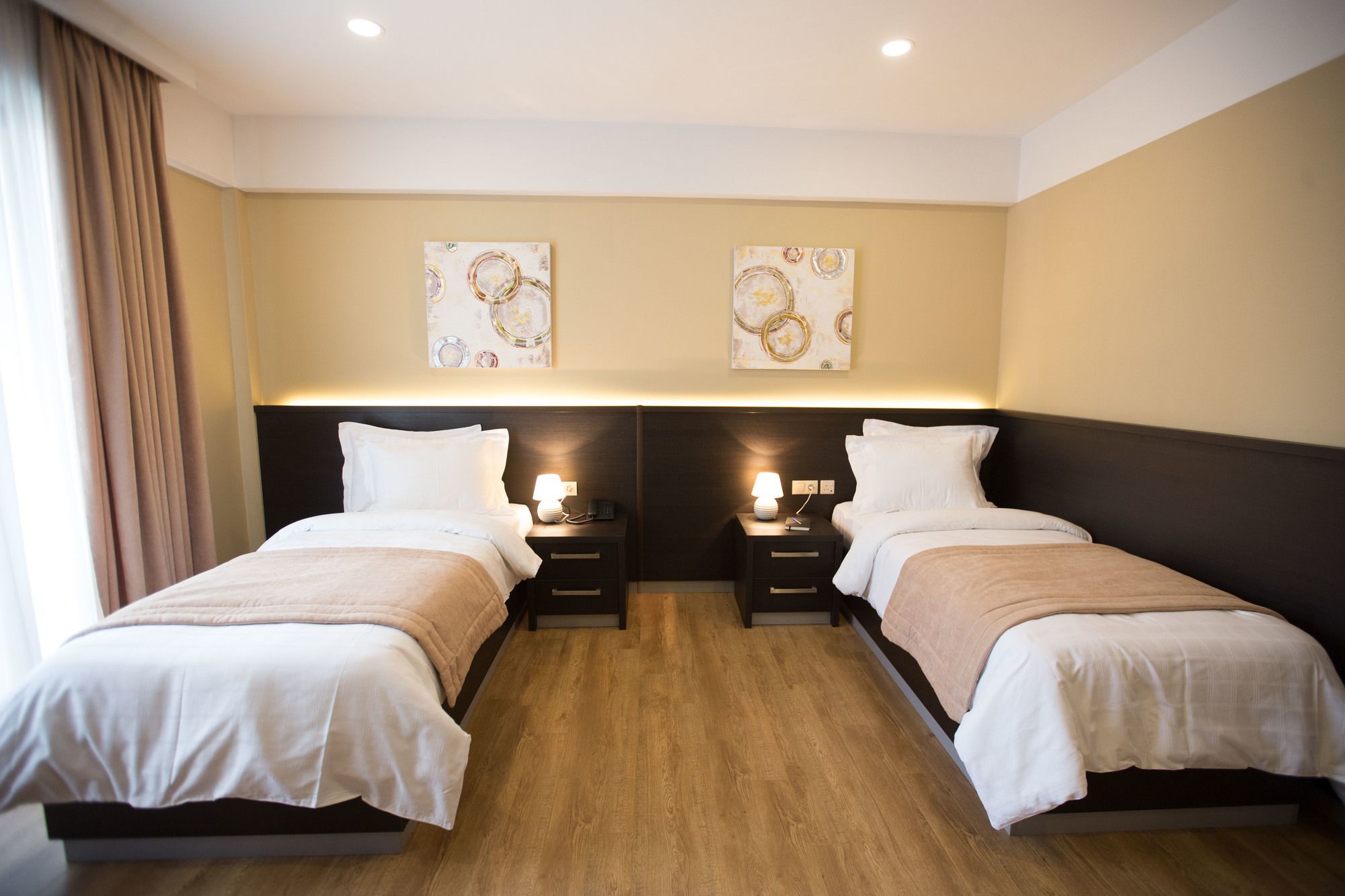 Фото Sephia Hotel