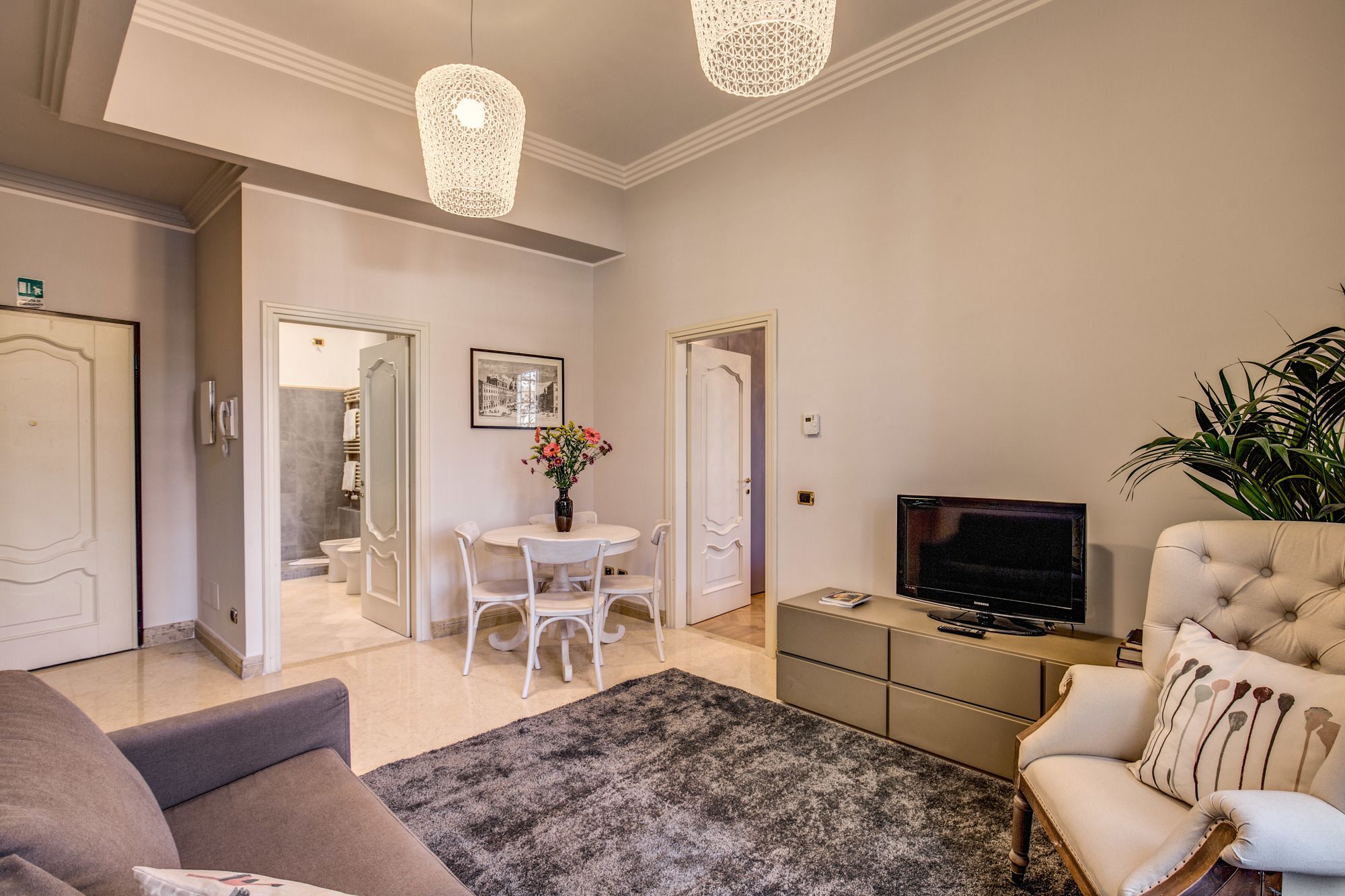 Фото Orange Suites