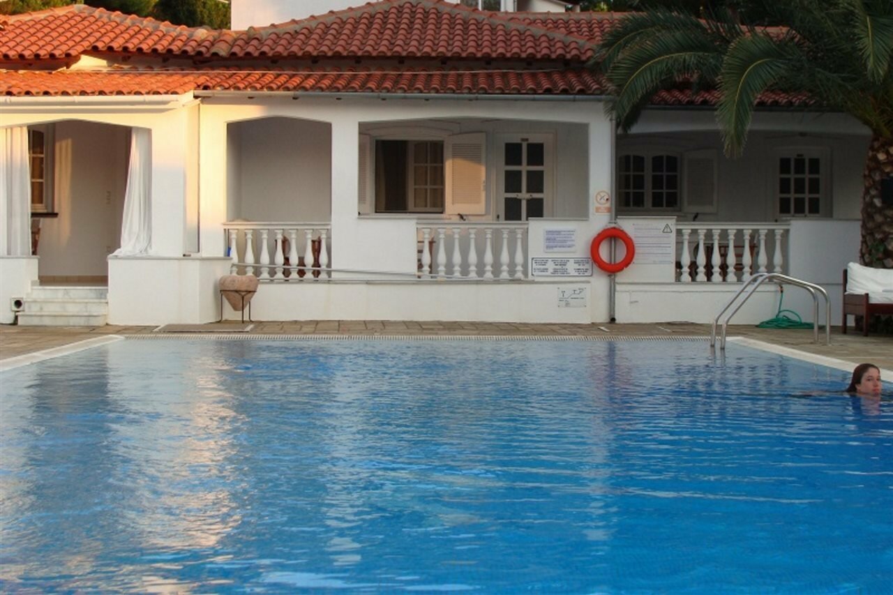 Фото отеля 3