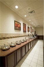 Фото Residence Inn Milwaukee Downtown by Marriott