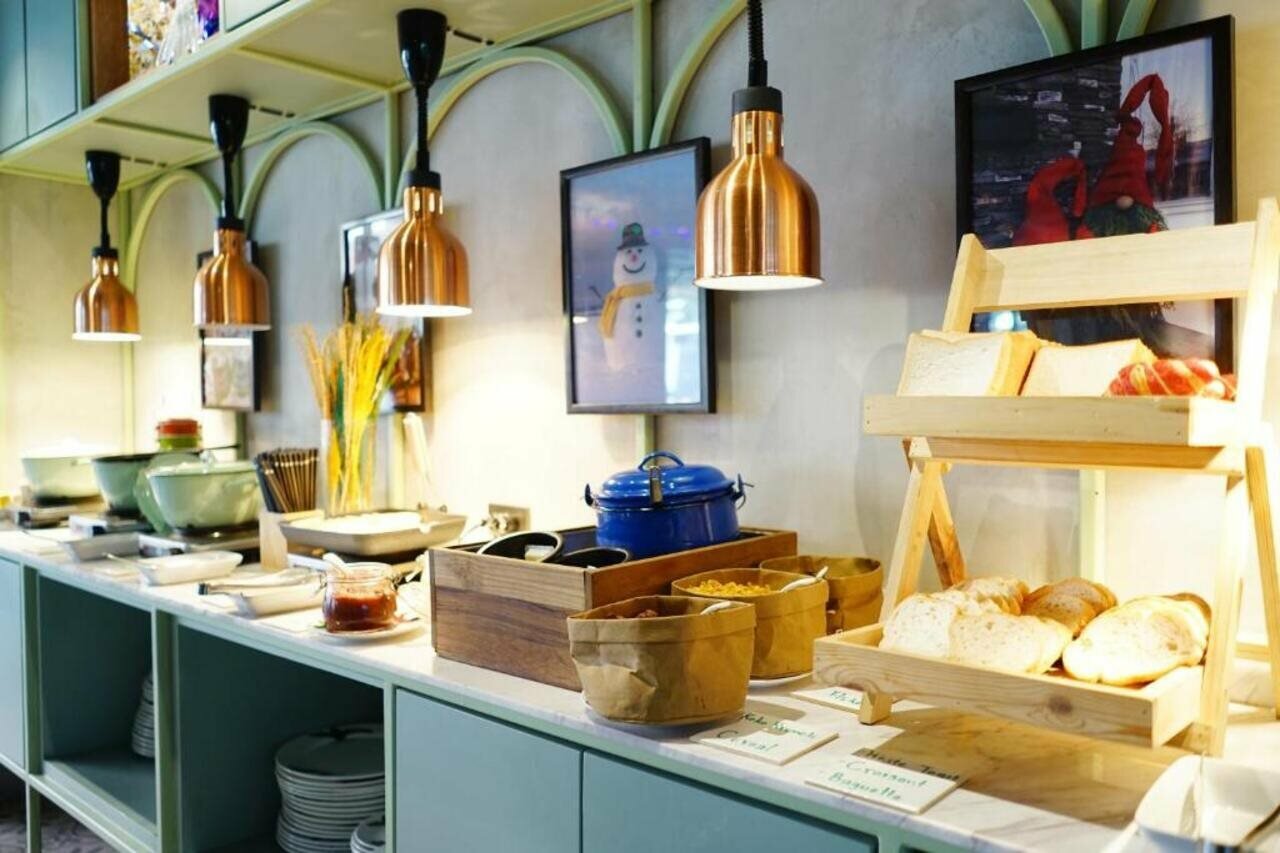 Фото Samsen Street Hotel