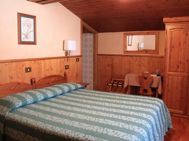 Фото Hotel Edelweiss