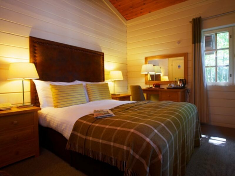 Фото Chevin Country Park Hotel & SPA