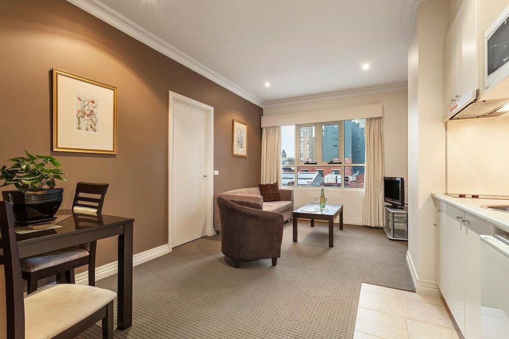 Фото Comfort Hotel Melbourne Central