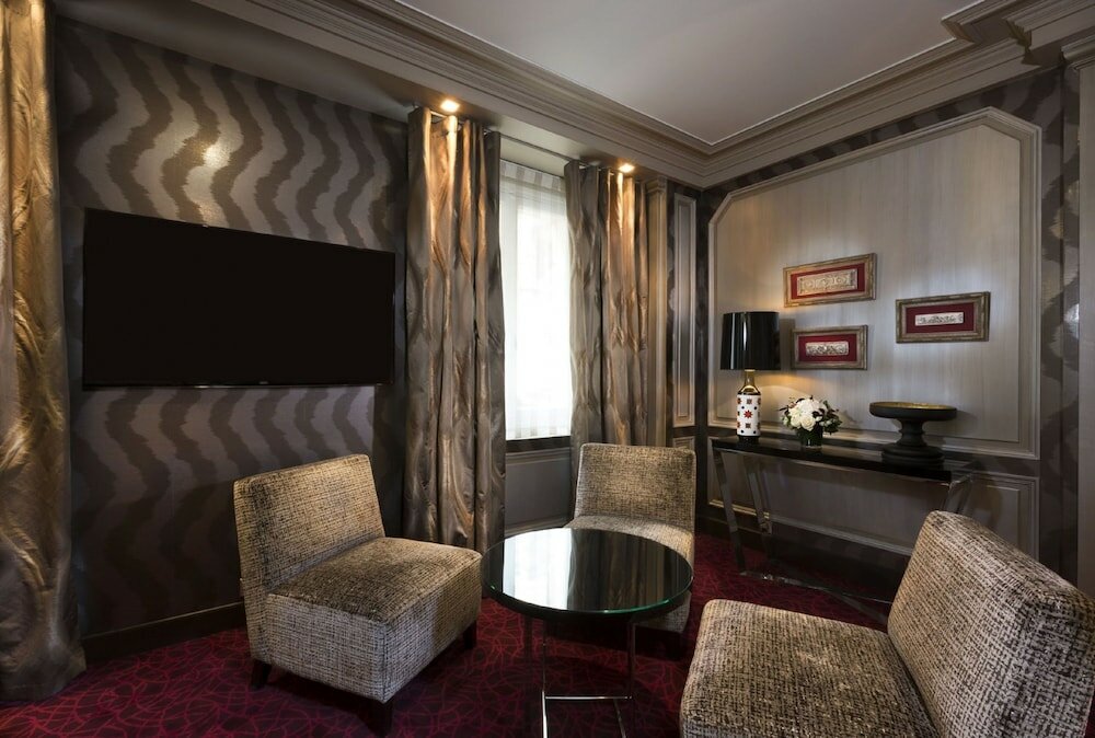 Фото Elysées Union