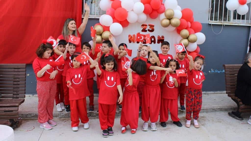 Primary school Martyr Bulent Yanpala Primary School, Aliaga, photo