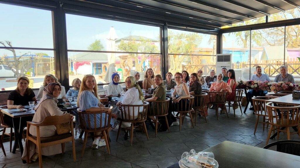 School Toki Martyr Mehmet Bosnak Middle School, Bafra, photo