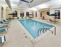 Гостиница Hawthorn Suites by Wyndham Louisville East в Луисвилле