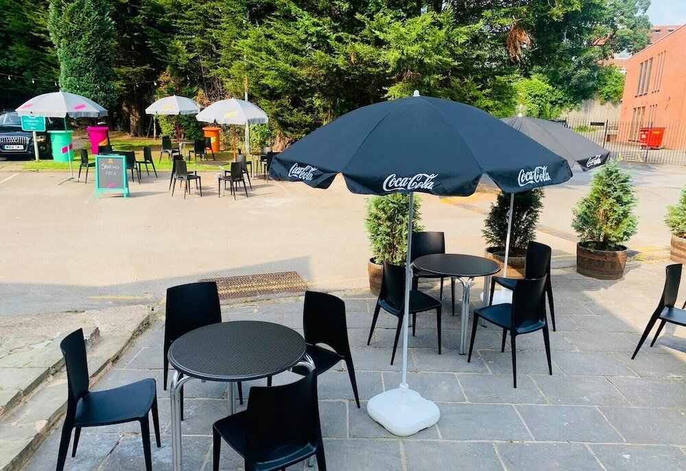 Фото Fairways Lodge & Leisure Club