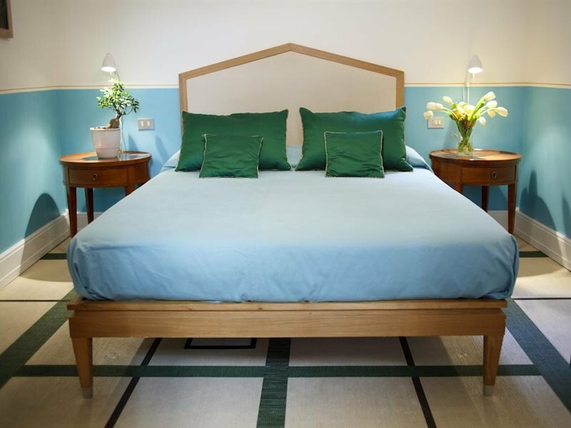 Фото Piazza di Spagna Prestige