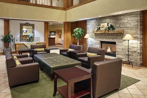 Гостиница Madison Plaza Hotel в Мэдисоне