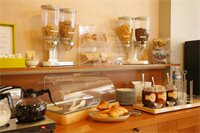 Фото Est Western Plus Le Havre Centre Gare