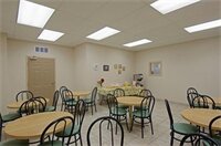 Фото Super 8 by Wyndham Niagara Falls NY