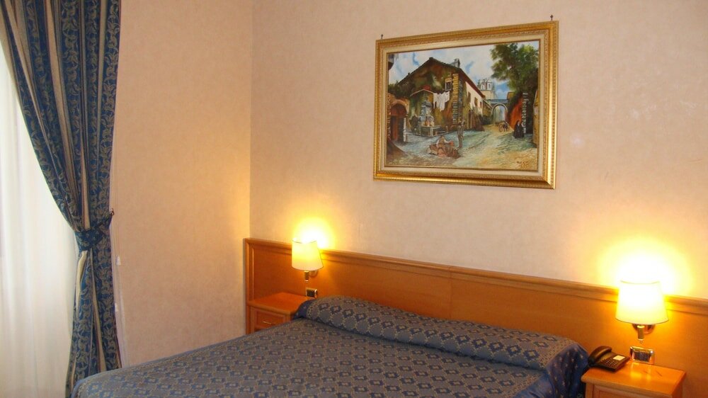 Фото Hotel Orlanda