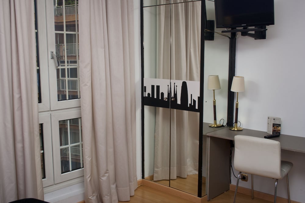 Фото Hotel Abbot