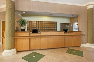 Гостиница La Quinta Inn & Suites by Wyndham Albuquerque West