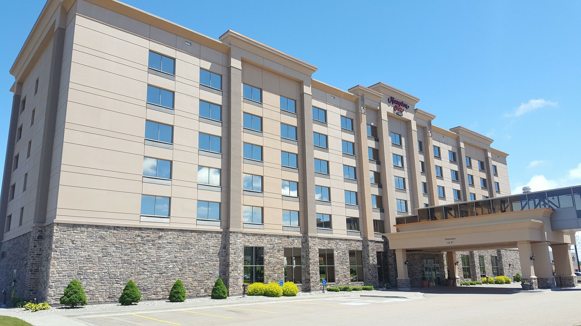 Фото Hampton Inn by Hilton Sydney