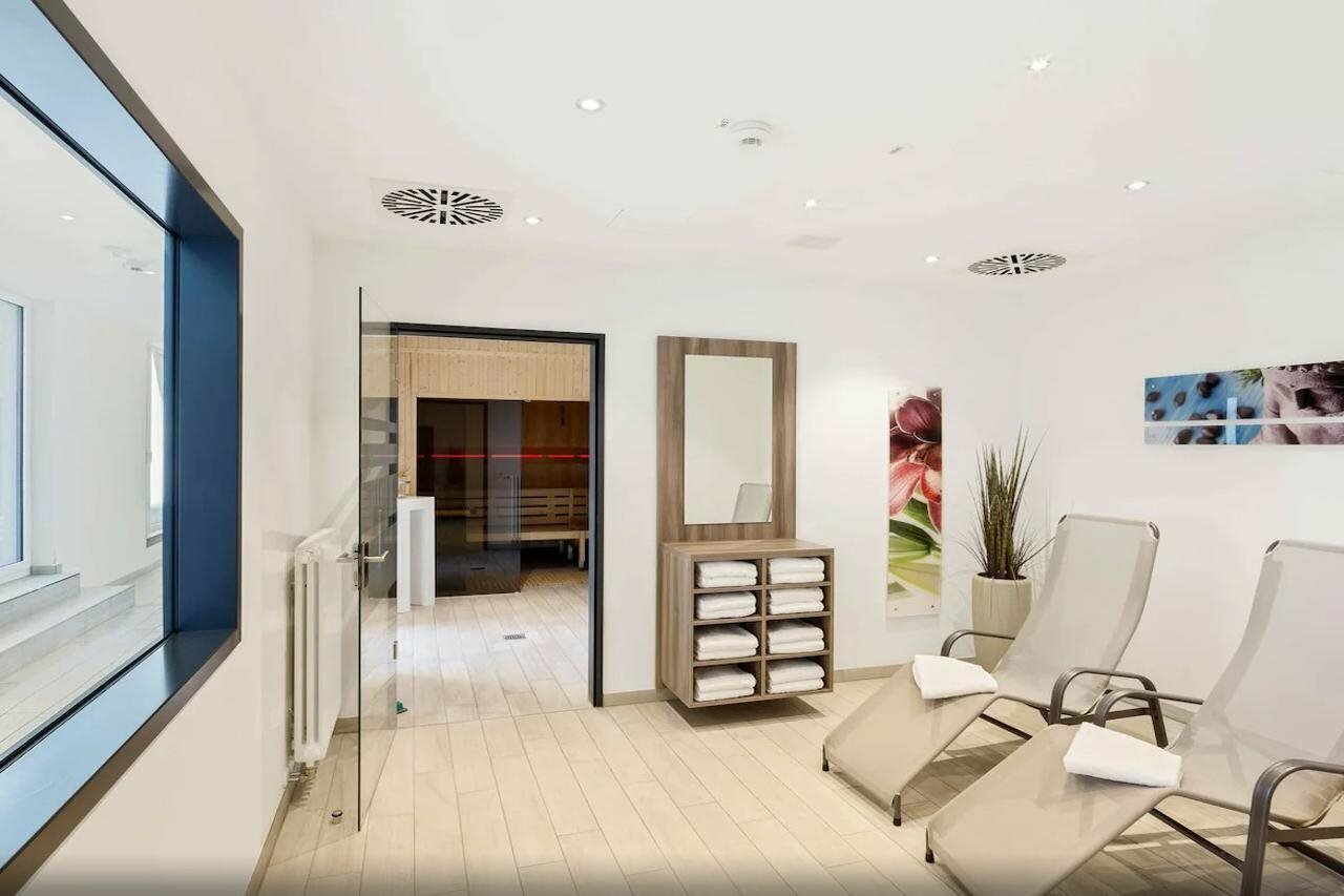 Фото Park Inn by Radisson Neumarkt