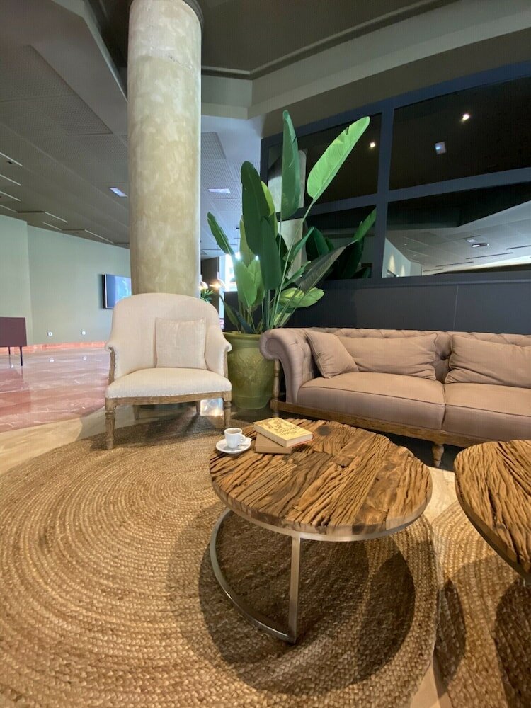 Фото Hotel Sb Express Tarragona