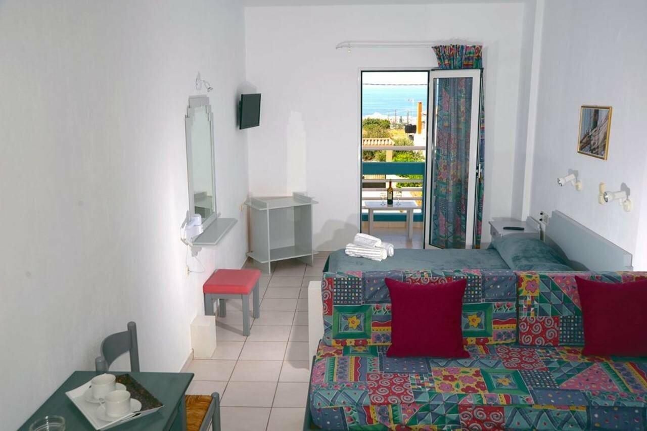 Фото Evalia Apartments