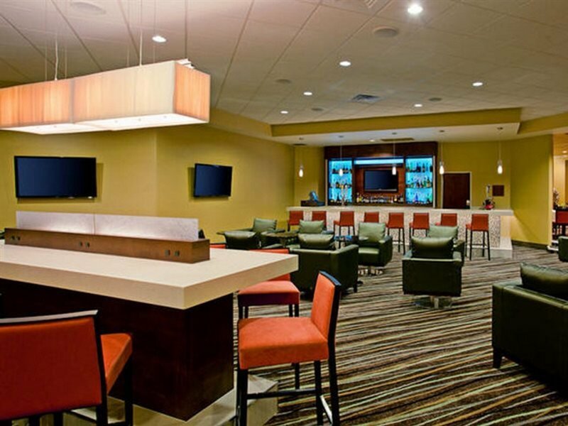 Фото Holiday Inn Los Angeles Gateway - Torrance, an Ihg Hotel