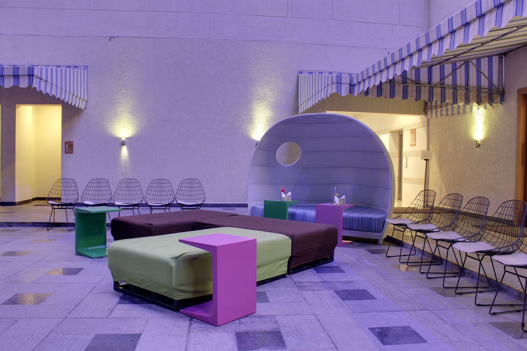 Фото Vivanta Ahmedabad Sg Highway