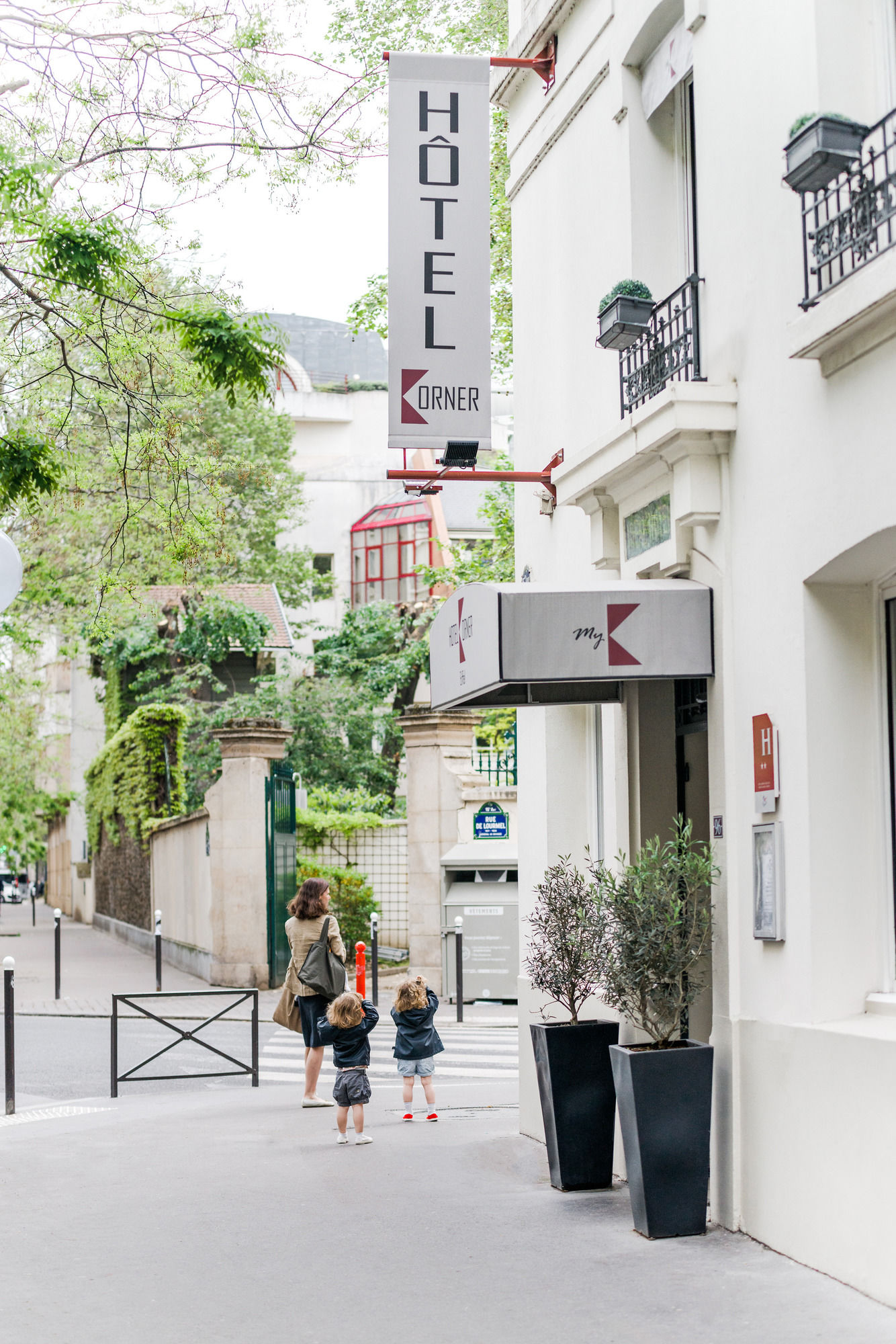 Фото Hotel Korner Eiffel