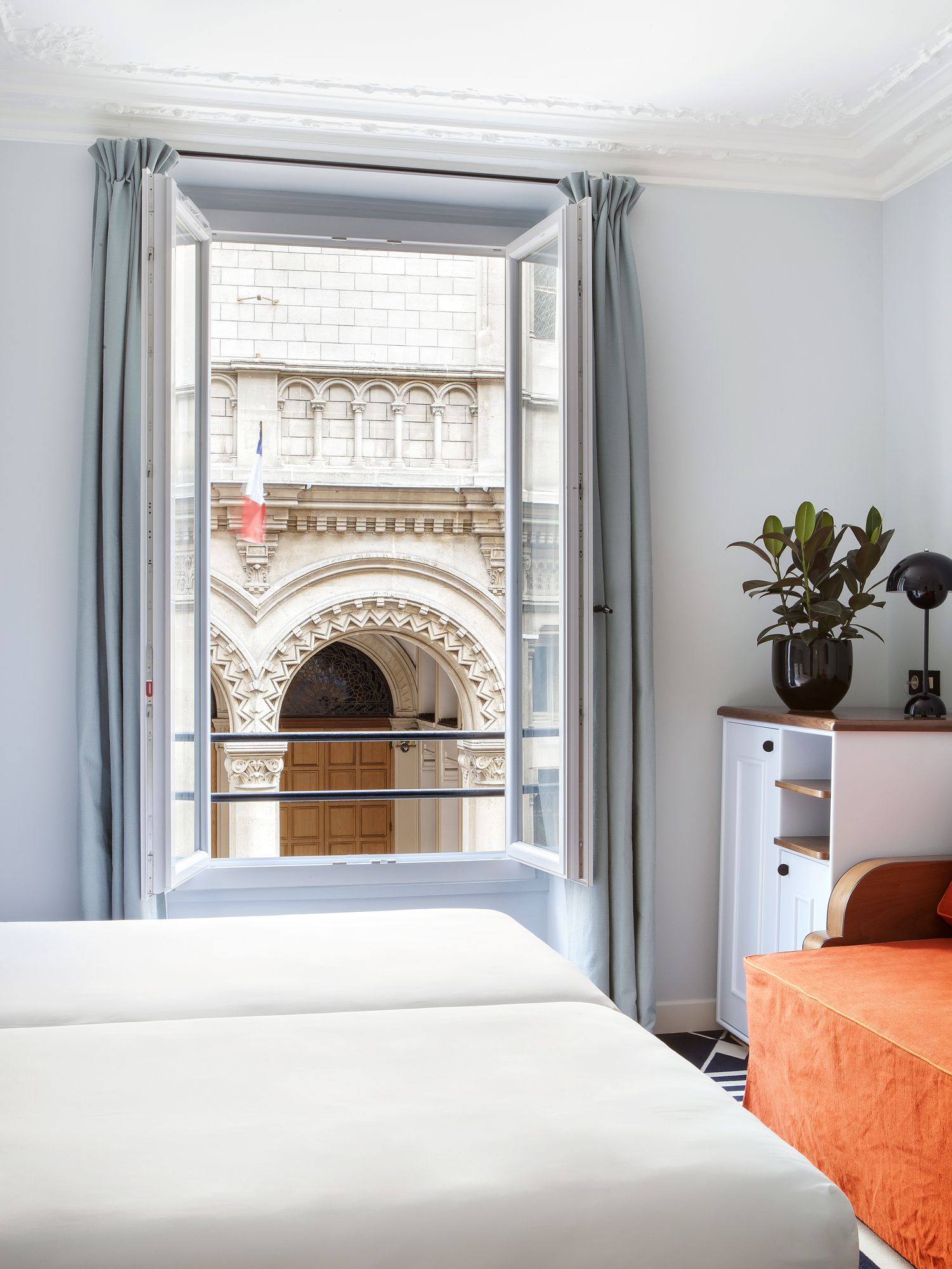 Фото Hotel Bienvenue Paris